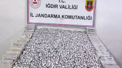 Iğdır'da 12 bin 600 Kaçak Botoks İlaçı Ele Geçirildi