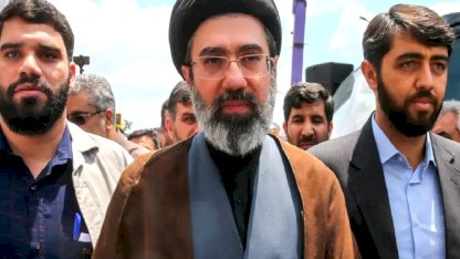 İran'da din adamlarından nükleer fetva için "yeniden değerlendirme" çağrısı