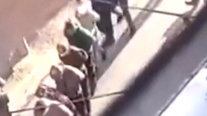 İsrail ordusu, Filistinli gençleri gözaltına aldı