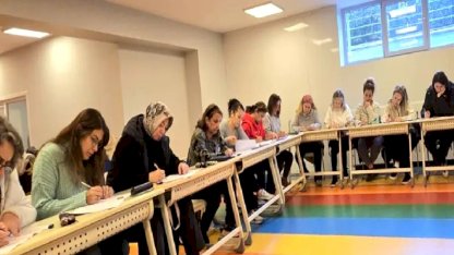 İstanbul Maltepe'de İngilizce kursları tamamlandı
