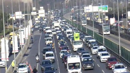İstanbul'da Trafik Yoğunluğu %69