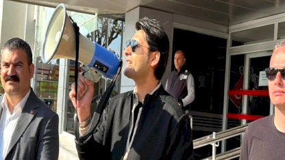 İzmir Karşıyaka Belediyesi'nde 455 memur eylemde