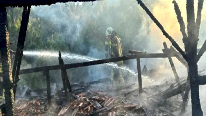 İzmir’de itfaiyenin hızlı müdahalesi faciayı önledi