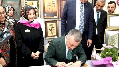 KO-MEK ilçe sergileriyle el emeklerini görücüye çıkarıyor