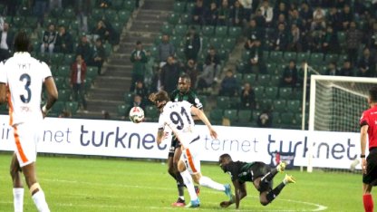 Kocaelispor ve Başakşehir Beraberlikte Kaldı