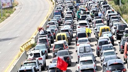 Lübnan'da ateşkes: İsrail saldırılarında yerinden edilenler evlerine dönmeye başladı