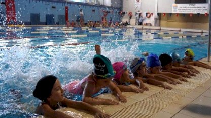 Marmaris'te Yüzme Havuzu Kapatıldı