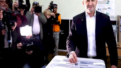 Rumen Radev'in Koalisyonu Seçimi Kazandı