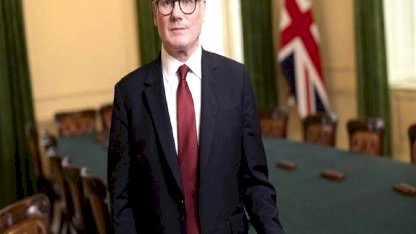 Starmer, Mandelson atamasını özür dileyerek eleştirdi