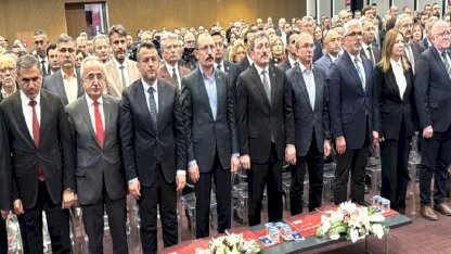 Türkiye 2025 yılında 63 milyon ziyaretçi ağırladı, 65 milyar turizm geliri elde etti