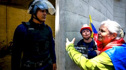 Venezuela'da sendikalar, maaş artışı talebiyle hükümeti protesto etti