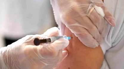 Yaşlanan nüfusta aşılamanın önemi artıyor... 65+ yaş aşıları hayati önemde