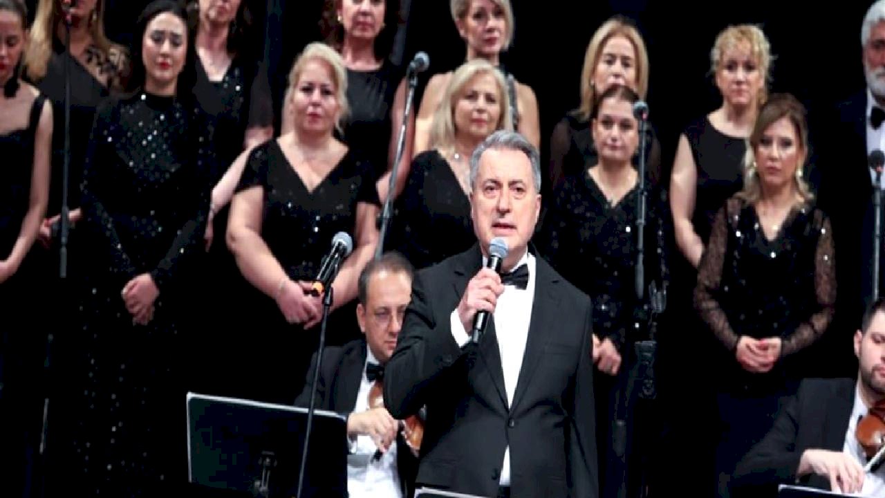 TRT Koro'dan Denktaş Anısına Konser
