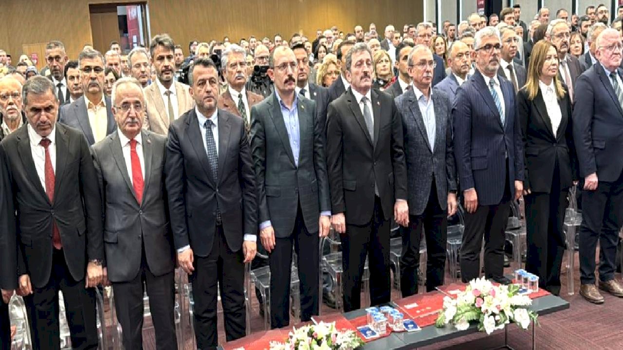 Türkiye 2025 yılında 63 milyon ziyaretçi ağırladı, 65 milyar turizm geliri elde etti