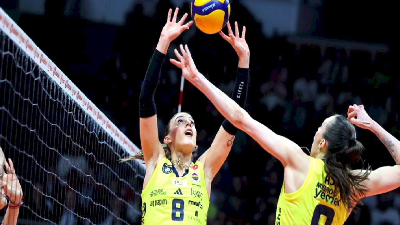 VakıfBank, Fenerbahçe'yi 3-0 Yendi