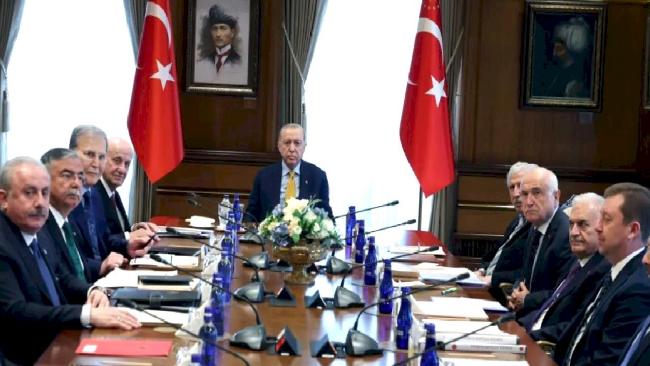 Yüksek İstişare Kurulu Külliye’de toplandı