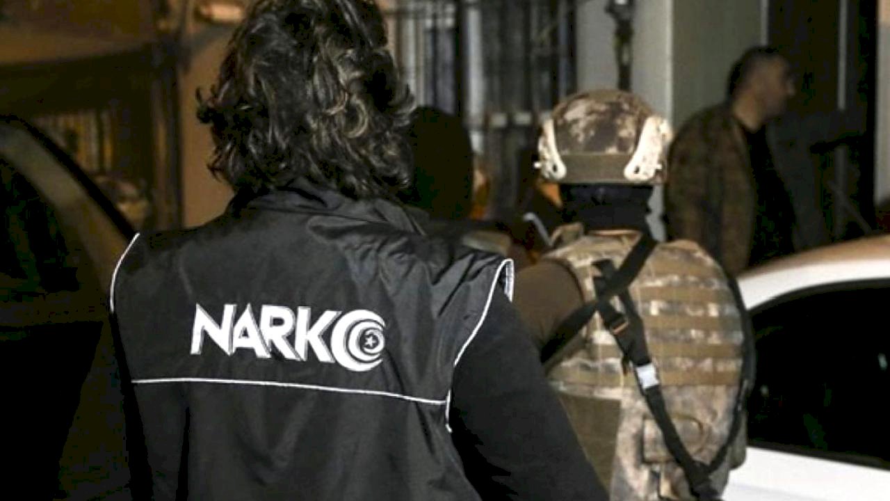 Adana'da narkotik operasyonu: 20 kilo uyuşturucu ele geçirildi