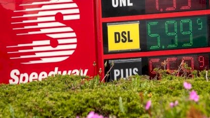 ABD’de akaryakıt krizi derinleşiyor: Benzin 5 doları aştı, ekonomi baskı altında
