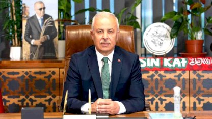 AK Parti'den Karşıyaka Belediyesi'ne 'yönetim krizi' tepkisi: "Artık yönetilemiyor"