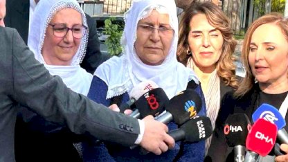 'Barış Anneleri' heyeti Adalet Bakanlığına Öcalan'la görüşmek için dilekçe sundu