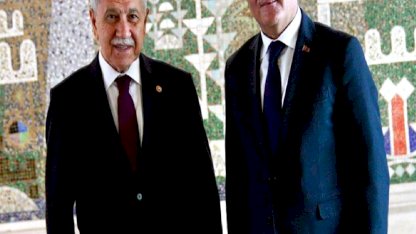 Bülent Arınç'tan İBB Başkanvekili Nuri Aslan'a ziyaret