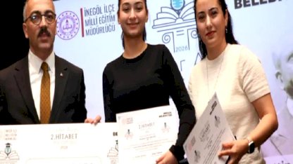 Bursa İnegöl'de liseliler hitabetini konuşturdu