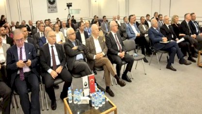 BUSİAD: Türkiye riskler kadar büyük fırsatlarla da karşı karşıya
