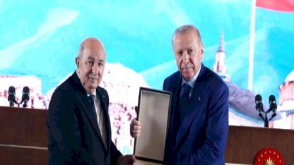Cezayir Cumhurbaşkanı Tebbun’a Devlet Nişanı tevcih edildi