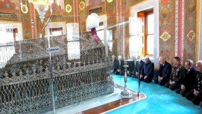 Fatih Sultan Mehmet vefatının 545. yılında kabri başında anıldı