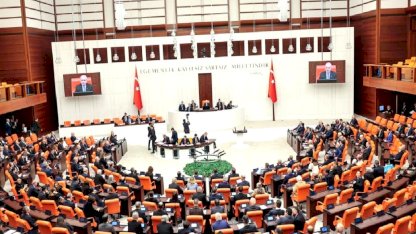 İçinde Fahiş Aidatlar Var: Teklif Kabul Edildi