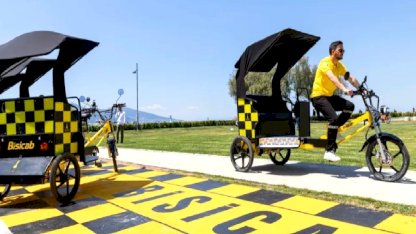 İzmir'de 'Bisicab’ler yola çıkıyor