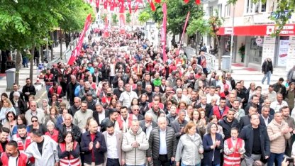 Manisa'da Başkan Dutlulu emekçilerle omuz omuzaydı