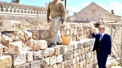Midyat’ta tarihi doku 'katori' taşıyla hayat buluyor