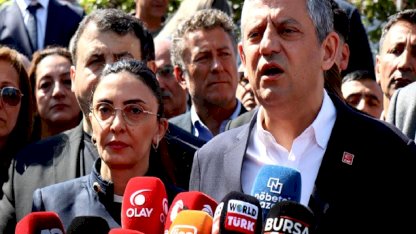 Özgür Özel'den kurultay davası sonrası ilk açıklama