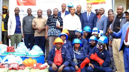 TİKA’dan Uganda’daki Küçük Ölçekli Madencilere Ekipman Desteği